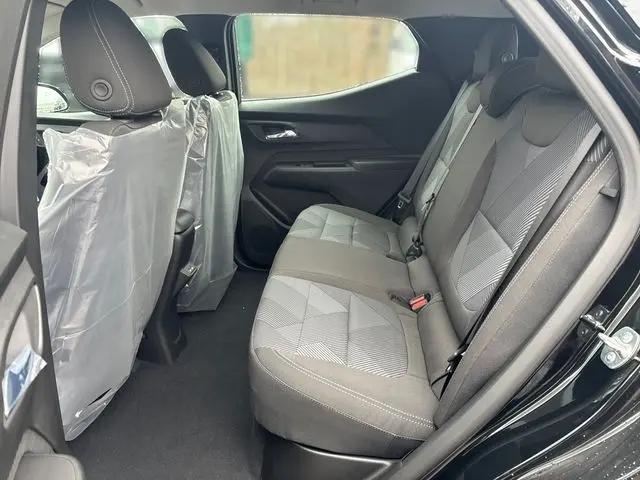2027 Chevrolet Bolt LT FWD
