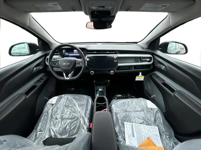 2027 Chevrolet Bolt LT FWD