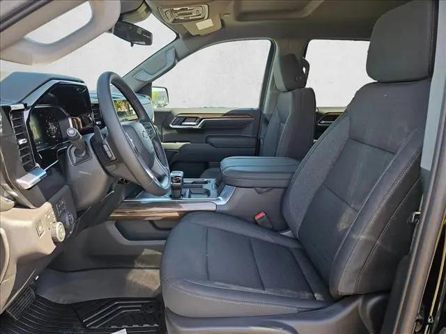 2026 Chevrolet Silverado 1500 4WD Crew Cab Short Bed LT Trail Boss