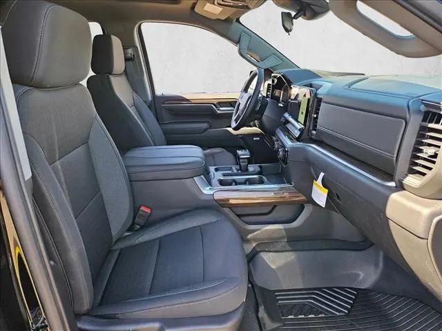 2026 Chevrolet Silverado 1500 4WD Crew Cab Short Bed LT Trail Boss