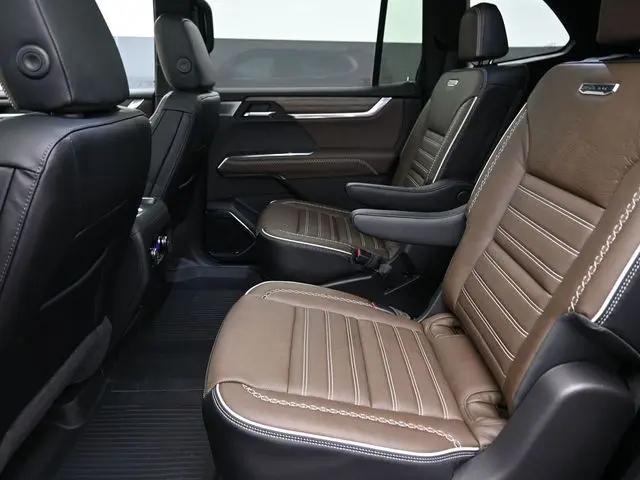 2026 GMC Acadia Denali Ultimate AWD