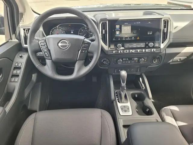 2026 Nissan Frontier Crew Cab SV 4x4
