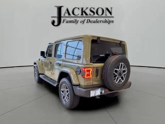 2026 Jeep Wrangler 4-Door Sahara 4x4