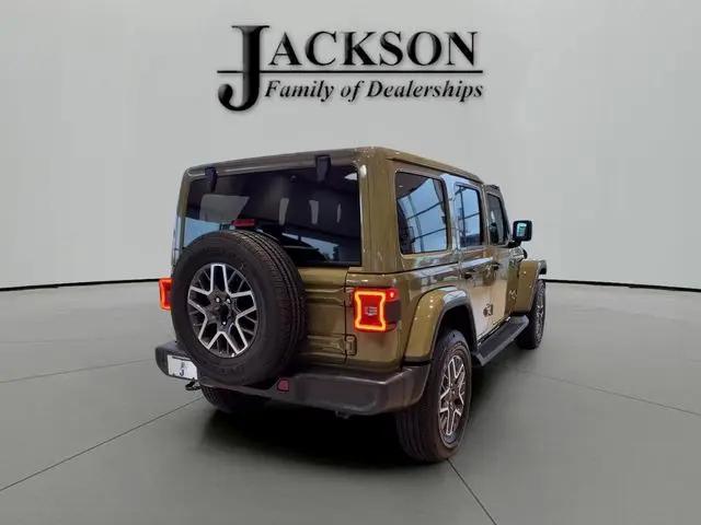 2026 Jeep Wrangler 4-Door Sahara 4x4