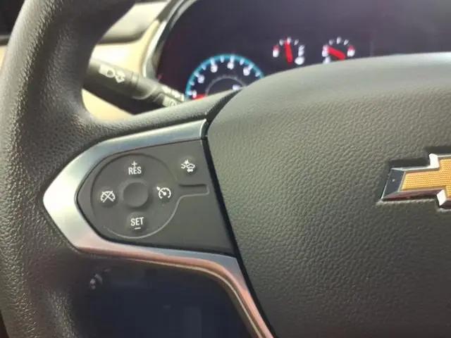 2022 Chevrolet Traverse FWD 1FL