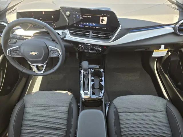 2026 Chevrolet Trax FWD LT
