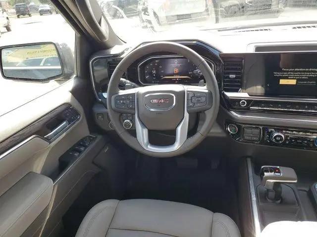 2026 GMC Sierra 1500 Crew Cab, Short Bed, SLT, 4WD
