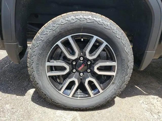 2026 GMC Sierra 1500 Crew Cab, Short Bed, AT4, 4WD