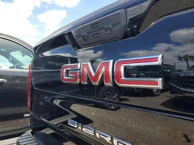 2026 GMC Sierra 1500 Crew Cab, Short Bed, AT4, 4WD