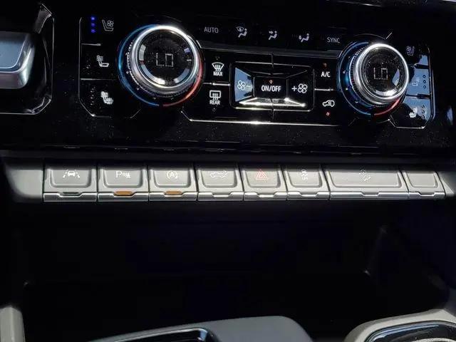 2026 GMC Sierra 1500 Crew Cab, Short Bed, AT4, 4WD