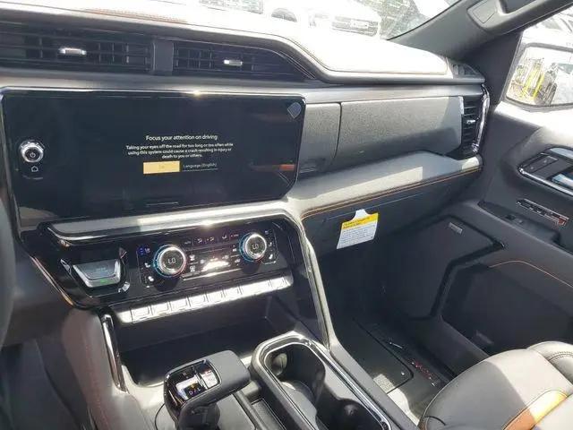2026 GMC Sierra 1500 Crew Cab, Short Bed, AT4, 4WD