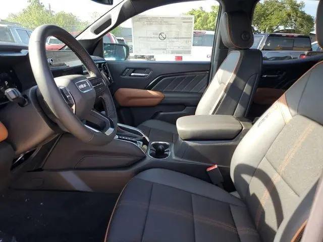 2026 GMC Canyon AT4, 4WD