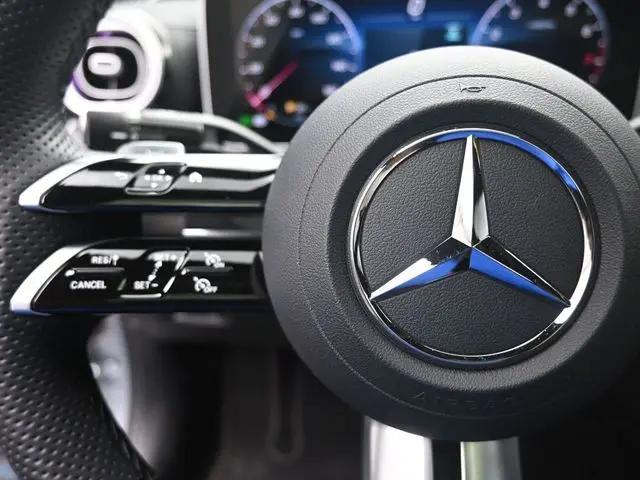 2025 Mercedes-Benz C-CLASS C 300 C 300