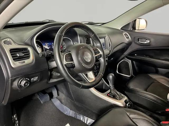 2017 Jeep Compass Latitude FWD