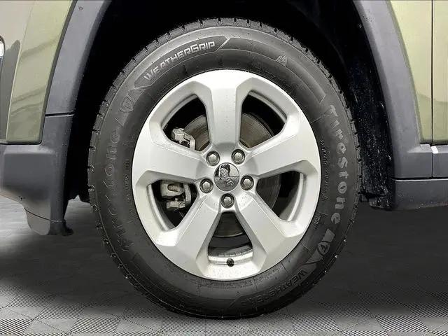 2017 Jeep Compass Latitude FWD