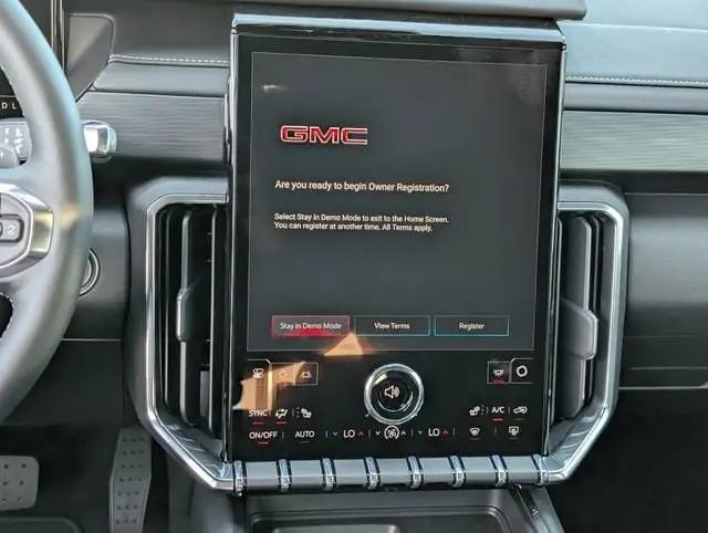 2026 GMC Acadia Elevation FWD
