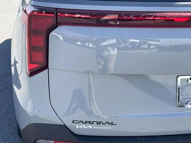 2026 Kia Carnival MPV SX