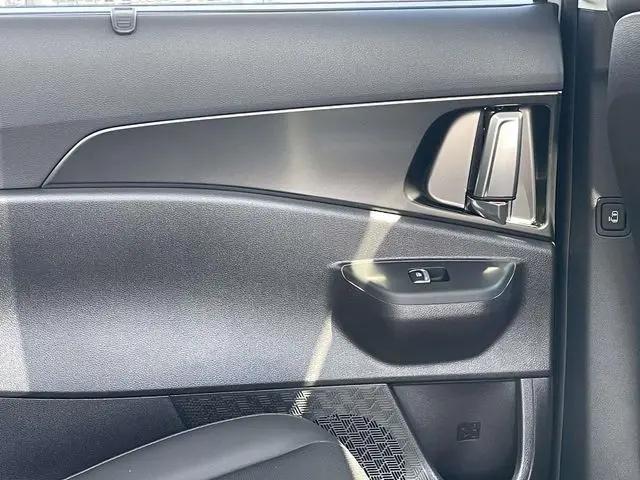 2026 Kia Carnival MPV SX