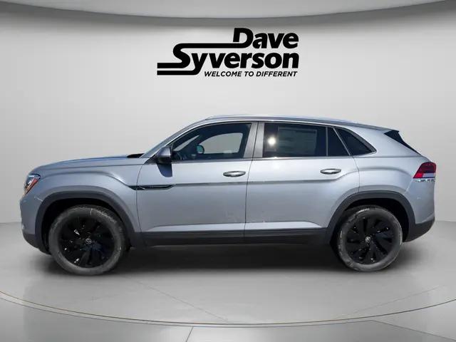 2026 Volkswagen Atlas Cross Sport SE with Technology