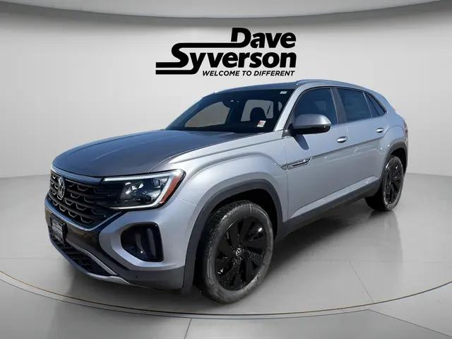 2026 Volkswagen Atlas Cross Sport SE with Technology for sale in Albert Lea, MN