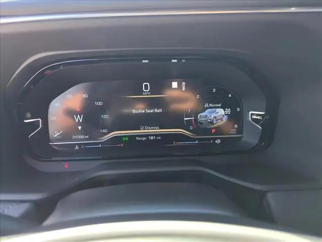 2022 GMC Yukon 4WD Denali
