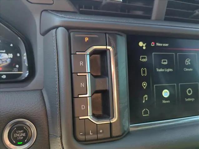 2022 GMC Yukon 4WD Denali