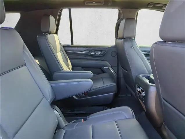 2022 GMC Yukon 4WD Denali