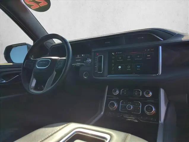 2022 GMC Yukon 4WD Denali