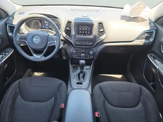 2021 Jeep Cherokee Latitude FWD