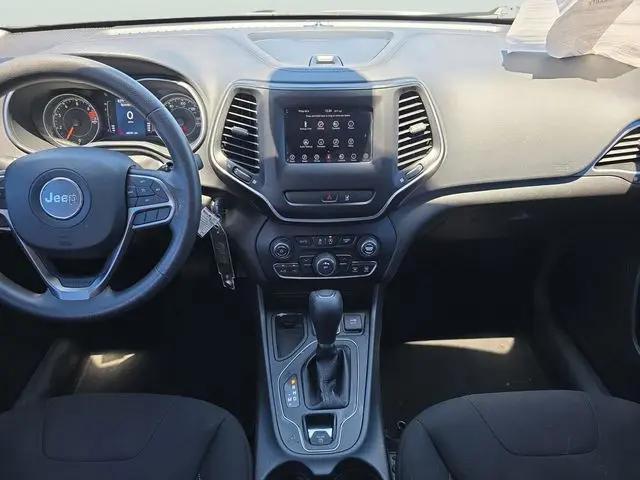 2021 Jeep Cherokee Latitude FWD