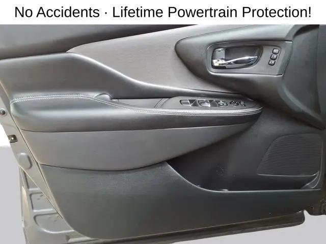 2024 Nissan Murano SL FWD