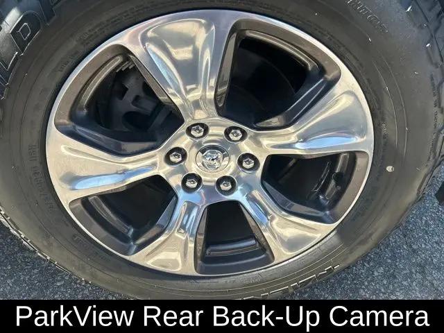 2019 Ram 1500 Laramie Crew Cab 4x4 5'7" Box