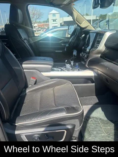 2019 Ram 1500 Laramie Crew Cab 4x4 5'7" Box