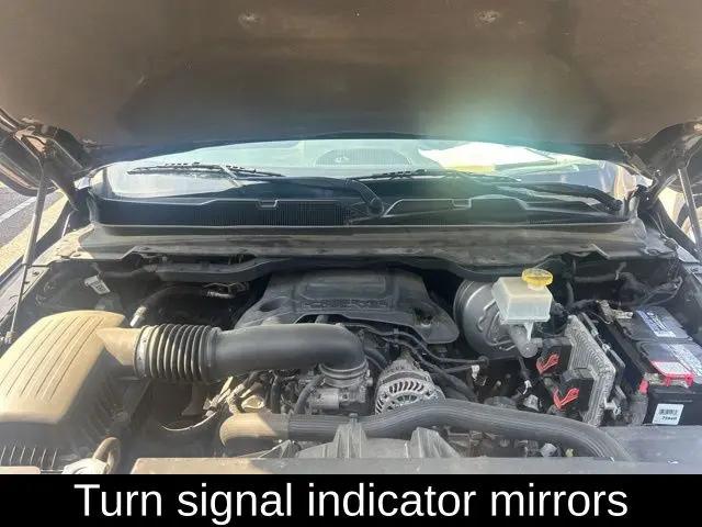 2019 Ram 1500 Laramie Crew Cab 4x4 5'7" Box