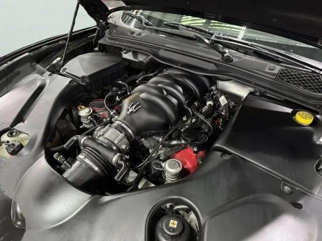 2011 Maserati GranTurismo S Automatic