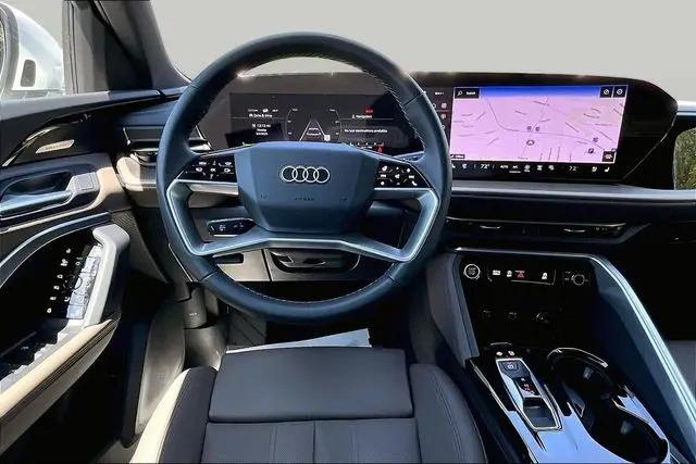 2025 Audi Q5 Premium Plus TFSI quattro S tronic