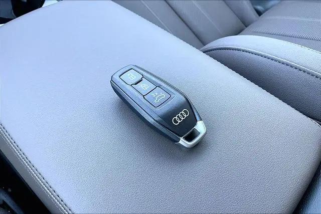2025 Audi Q5 Premium Plus TFSI quattro S tronic