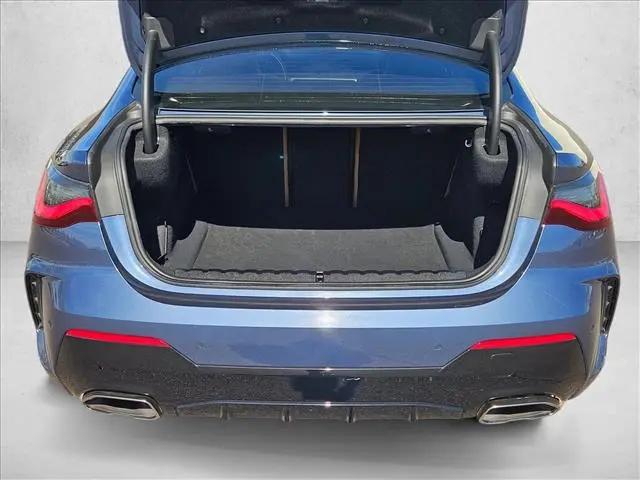 2023 BMW M4 M440i