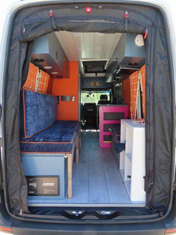 2023 Mercedes-Benz Sprinter 2500 High Roof 4-Cyl Diesel HO