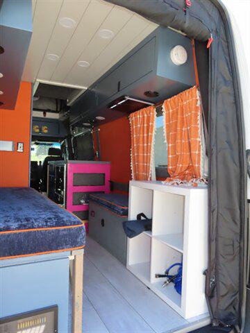 2023 Mercedes-Benz Sprinter 2500 High Roof 4-Cyl Diesel HO