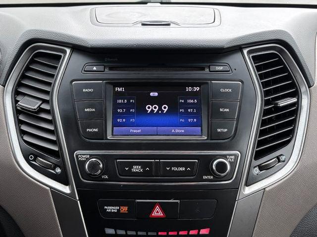 2018 Hyundai Santa Fe Sport 2.4L 2018 Hyundai Santa Fe Sport 2.4L