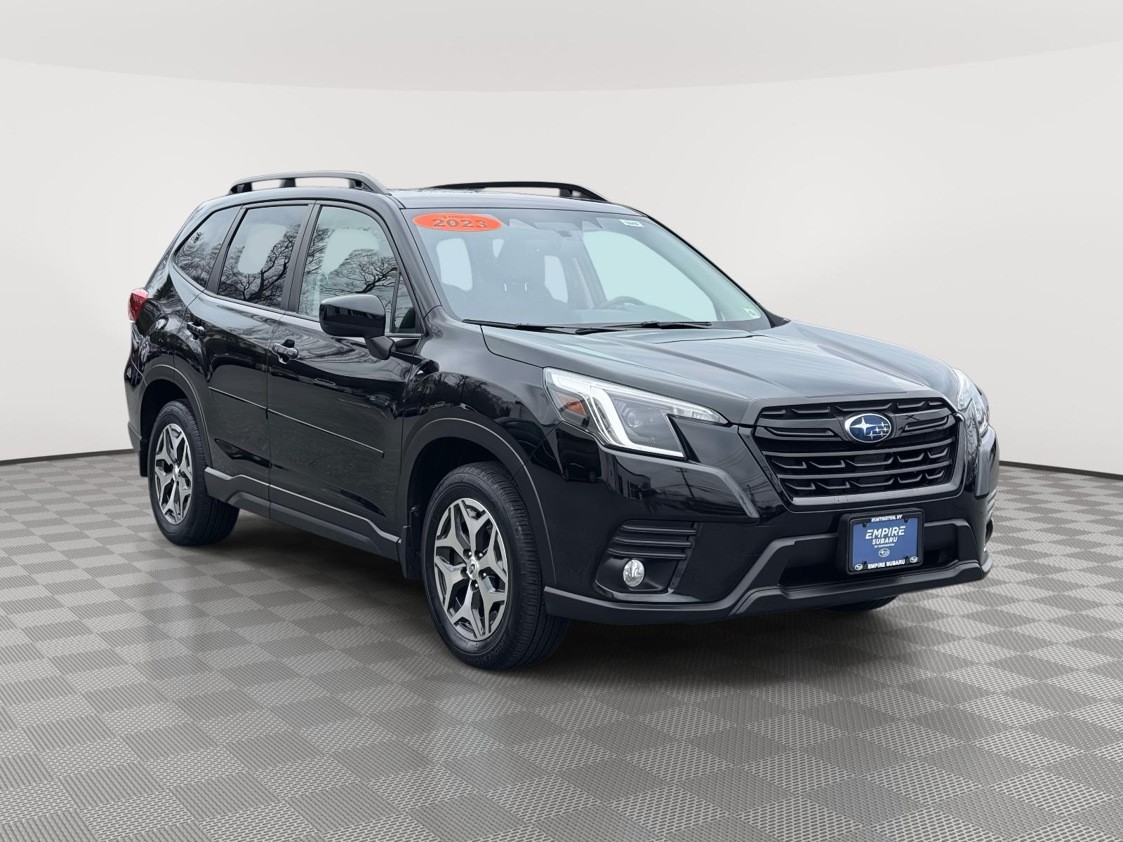 2023 Subaru Forester Premium Crossover AWD
