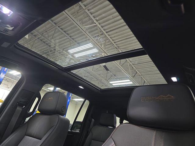 2026 Chevrolet Suburban High Country, 4WD