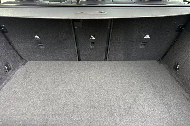 2026 Mercedes-Benz GLC 4MATIC