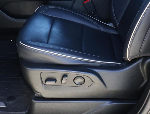 2022 GMC Yukon 4WD SLT