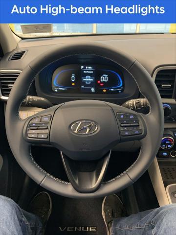 2026 Hyundai Venue SEL w/Two-Tone Roof