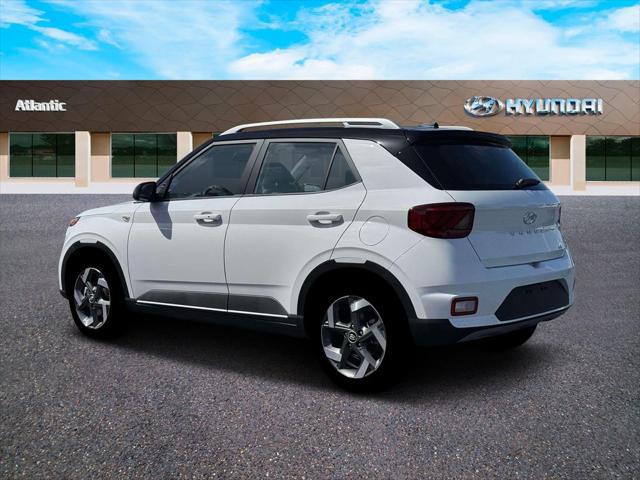 2026 Hyundai Venue SEL w/Two-Tone Roof