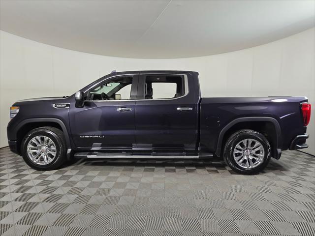 2022 GMC Sierra 1500 4WD Crew Cab Short Box Denali
