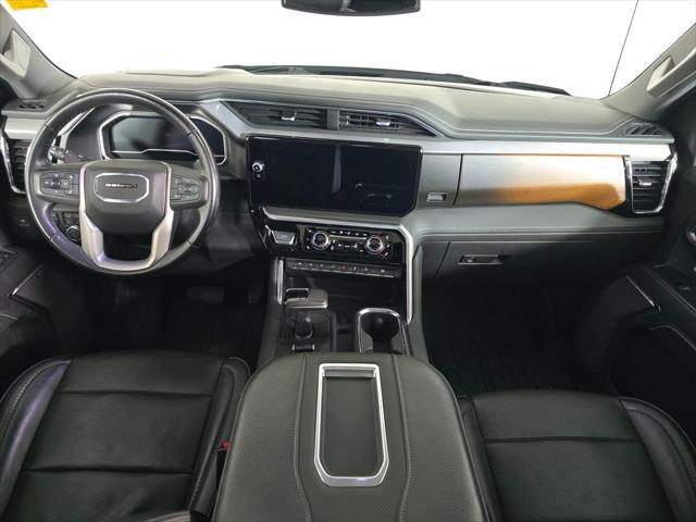 2022 GMC Sierra 1500 4WD Crew Cab Short Box Denali