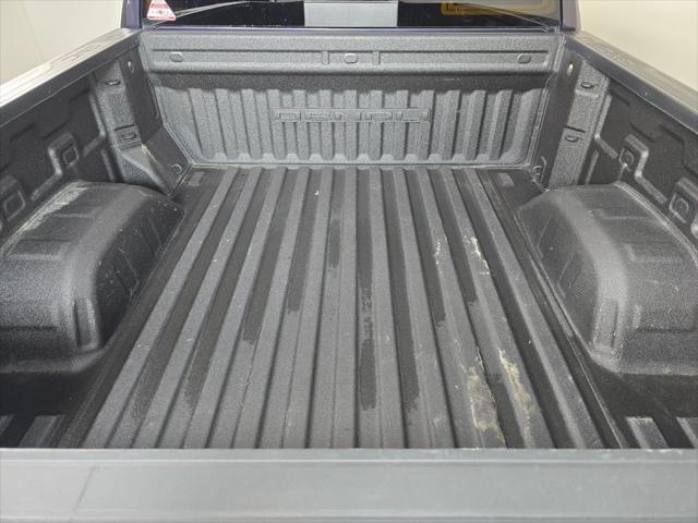 2022 GMC Sierra 1500 4WD Crew Cab Short Box Denali